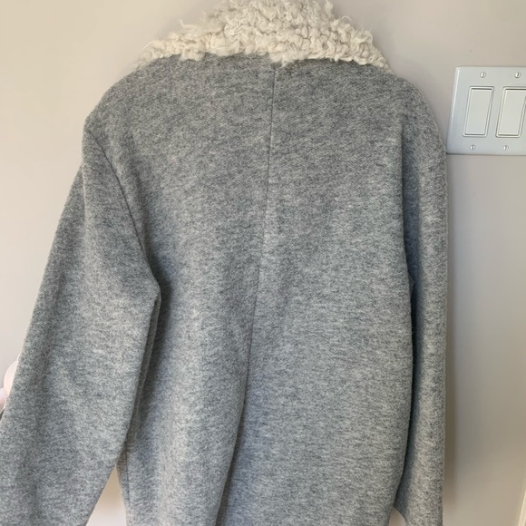 NWT Mango jacket with white trim detail collar - Picture 3 of 4